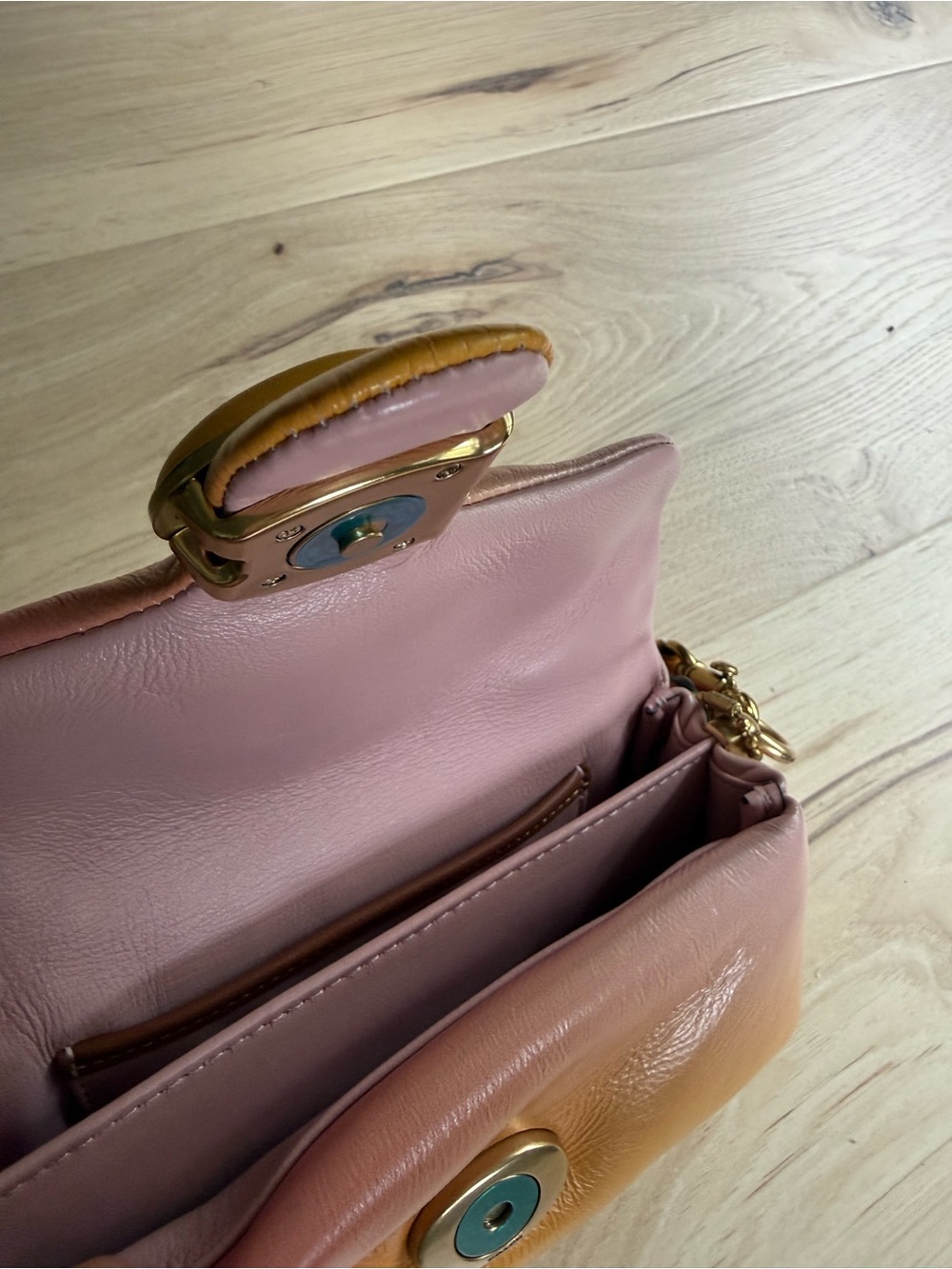 Coach Pink & Peach Gradient Leather hand Bag - Picture 6 of 6